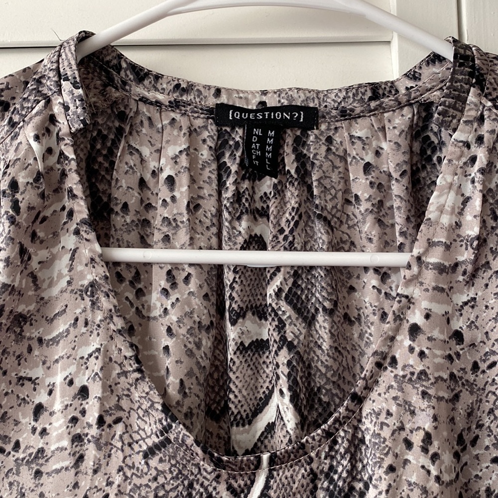 Multi Beige Python Snake Print High Low Blouse - Picture 2 of 8